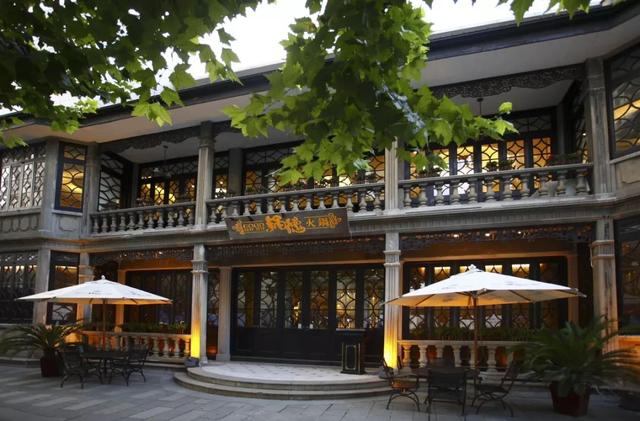 上海鍋德火鍋新天地店一夜人去樓空，又一家高端餐飲關(guān)門！