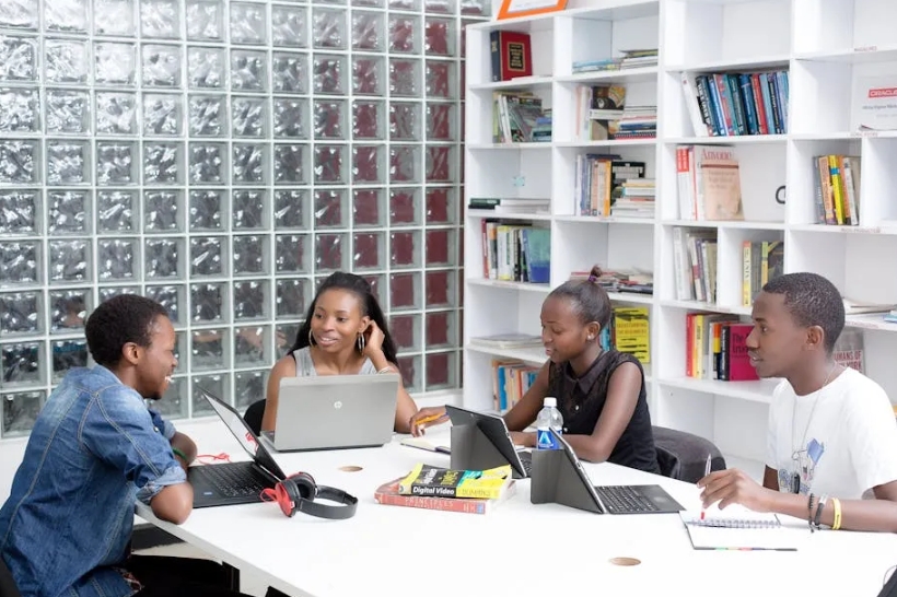 美國本科留學申請條件是什么？