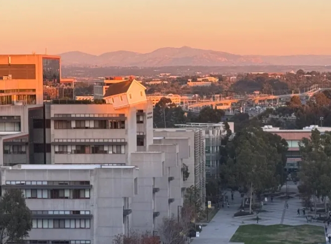 美國大學-加州大學圣地亞哥分校
